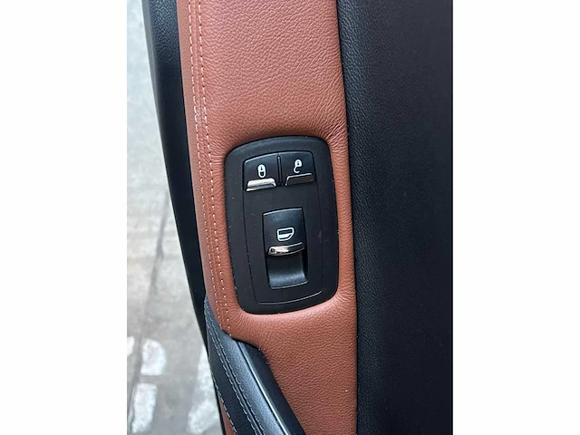 Maserati ghibli 3.0 v6 d 275pk 2014, x-048-bf - afbeelding 30 van  46