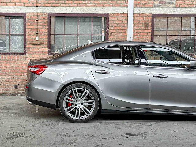 Maserati ghibli 3.0 v6 d 275pk 2015, 9-zhh-55 - afbeelding 2 van  52