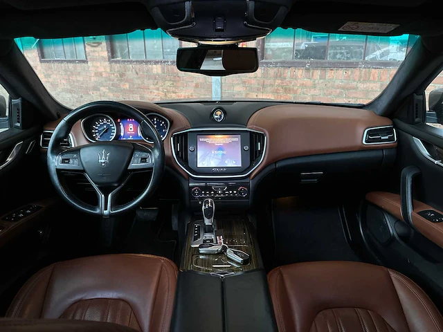 Maserati ghibli 3.0 v6 d 275pk 2015, 9-zhh-55 - afbeelding 14 van  52