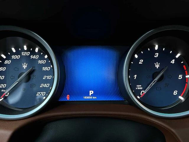 Maserati ghibli 3.0 v6 d 275pk 2015, 9-zhh-55 - afbeelding 21 van  52