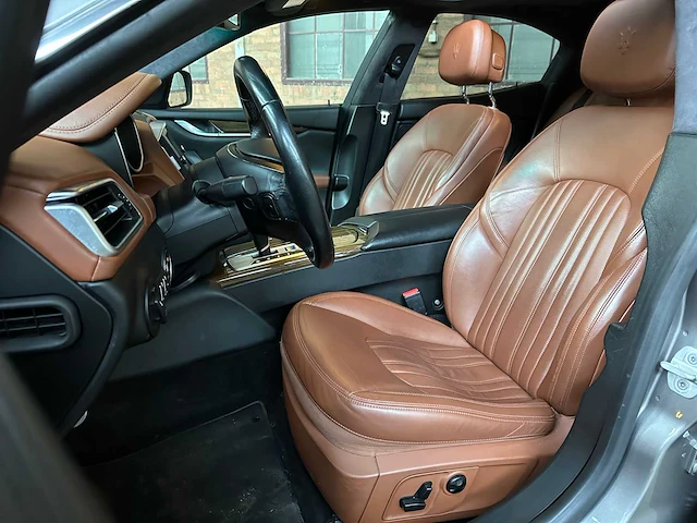 Maserati ghibli 3.0 v6 d 275pk 2015, 9-zhh-55 - afbeelding 39 van  52