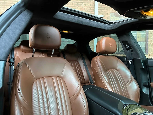 Maserati ghibli 3.0 v6 d 275pk 2015, 9-zhh-55 - afbeelding 44 van  52