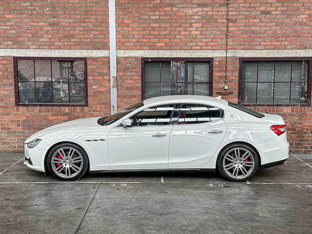 Maserati ghibli 3.0 v6 d 275pk 2015, 9-zsl-90 - afbeelding 19 van  49
