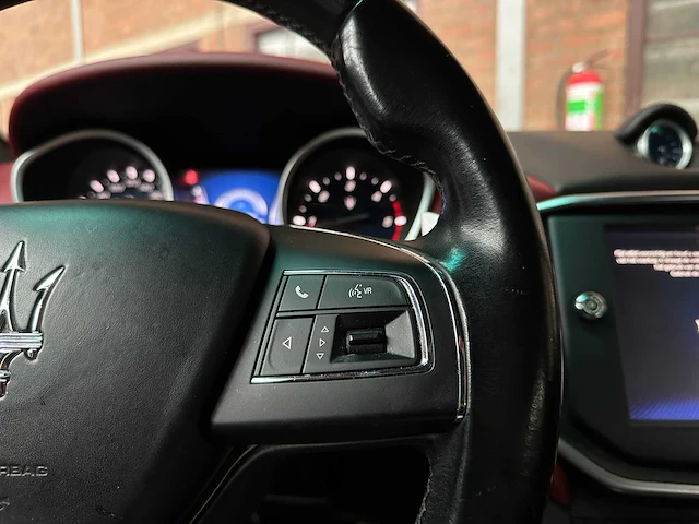 Maserati ghibli 3.0 v6 d 275pk 2015, 9-zsl-90 - afbeelding 26 van  49