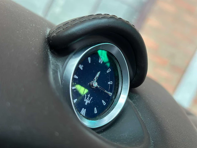 Maserati ghibli 3.0 v6 d 275pk 2015 (origineel-nl), hf-346-h - afbeelding 28 van  65