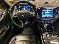 Maserati ghibli 3.0 v6 d gransport facelift -orig. nl- 275pk 2017, pg-705-r - afbeelding 21 van  59