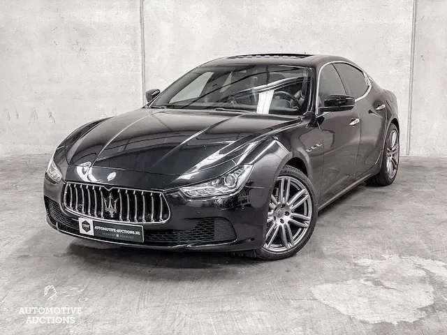 Maserati ghibli 3.0 v6 d gransport facelift -orig. nl- 275pk 2017, pg-705-r - afbeelding 23 van  59