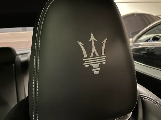Maserati ghibli 3.0 v6 d gransport facelift -orig. nl- 275pk 2017, pg-705-r - afbeelding 46 van  59