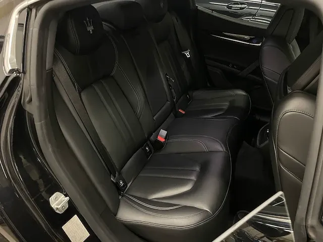 Maserati ghibli 3.0 v6 d gransport facelift -orig. nl- 275pk 2017, pg-705-r - afbeelding 49 van  59