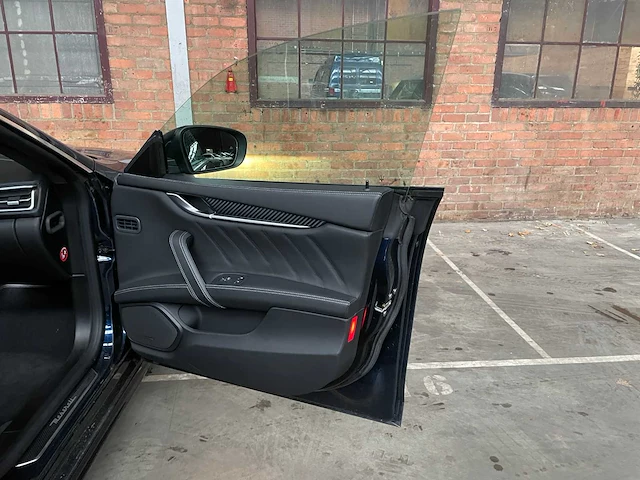 Maserati ghibli 3.0 v6 granlusso 349pk 2019 (origineel-nl), xj-658-t - afbeelding 22 van  74
