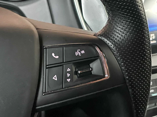 Maserati ghibli 3.0 v6 granlusso 349pk 2019 (origineel-nl), xj-658-t - afbeelding 43 van  74