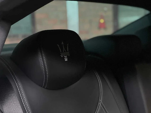 Maserati ghibli 3.0 v6 granlusso 349pk 2019 (origineel-nl), xj-658-t - afbeelding 53 van  74