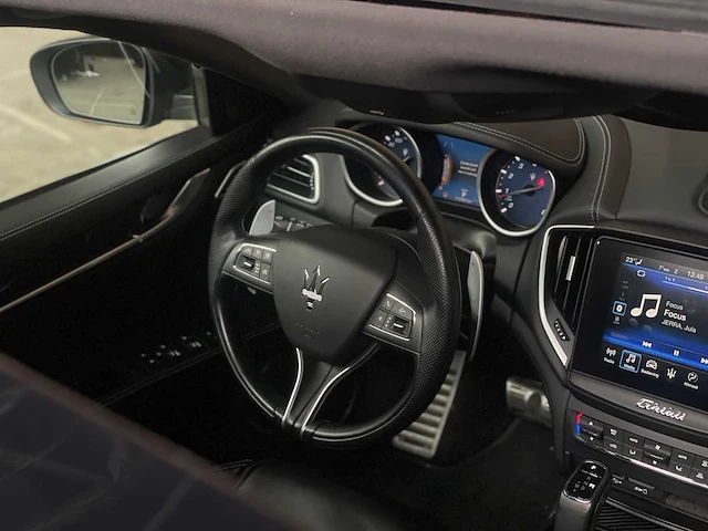 Maserati ghibli 3.0 v6 granlusso 349pk 2019 (origineel-nl), xj-658-t - afbeelding 63 van  74