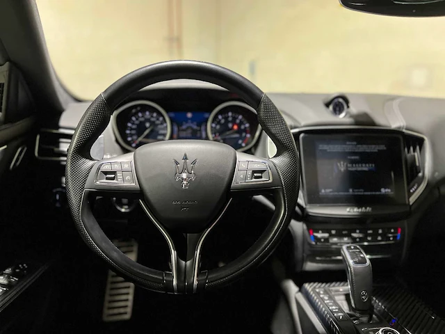 Maserati ghibli 3.0 v6 granlusso 349pk 2019, xj-658-t - afbeelding 15 van  58