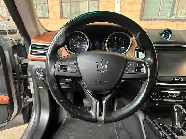 Maserati ghibli 3.0 v6 s q4 411pk 2015, sn-156-f - afbeelding 13 van  44