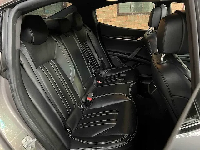 Maserati ghibli d 3.0 v6 275pk 2015 (origineel-nl), gl-435-v - afbeelding 63 van  66