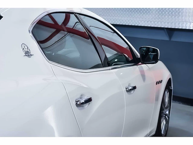 Maserati ghibli q4 sedan 3,0l v6 - 2015 - afbeelding 4 van  100