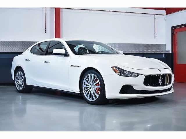 Maserati ghibli q4 sedan 3,0l v6 - 2015 - afbeelding 1 van  100