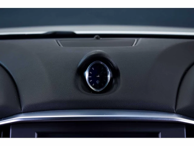 Maserati ghibli q4 sedan 3,0l v6 - 2015 - afbeelding 32 van  100