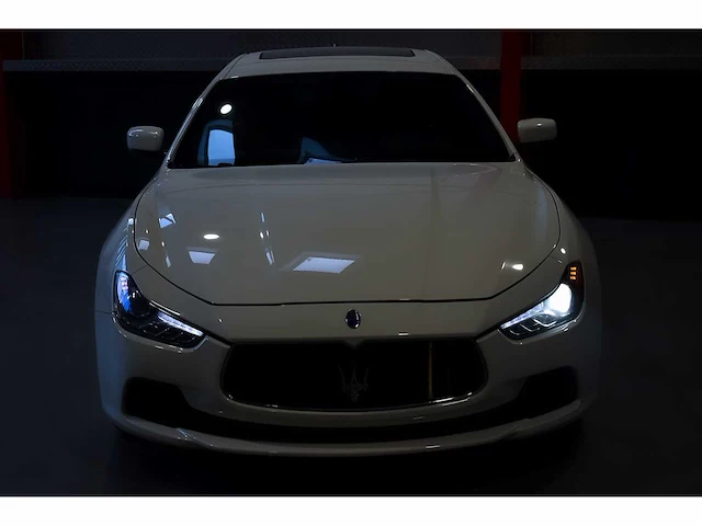 Maserati ghibli q4 sedan 3,0l v6 - 2015 - afbeelding 72 van  100