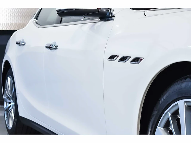 Maserati ghibli q4 sedan 3,0l v6 - 2015 - afbeelding 75 van  100