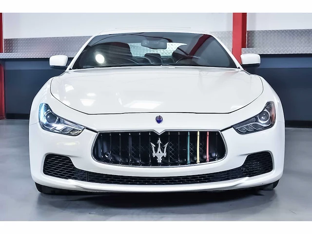 Maserati ghibli q4 sedan 3,0l v6 - 2015 - afbeelding 89 van  100