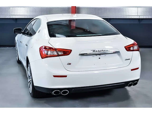 Maserati ghibli q4 sedan 3,0l v6 - 2015 - afbeelding 91 van  100