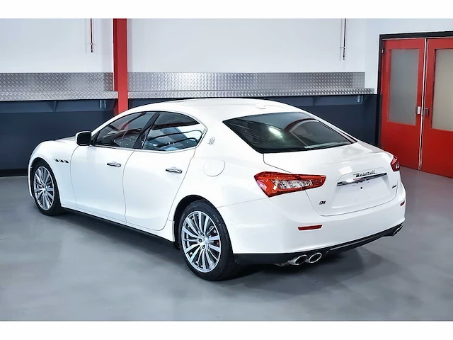 Maserati ghibli q4 sedan 3,0l v6 - 2015 - afbeelding 92 van  100