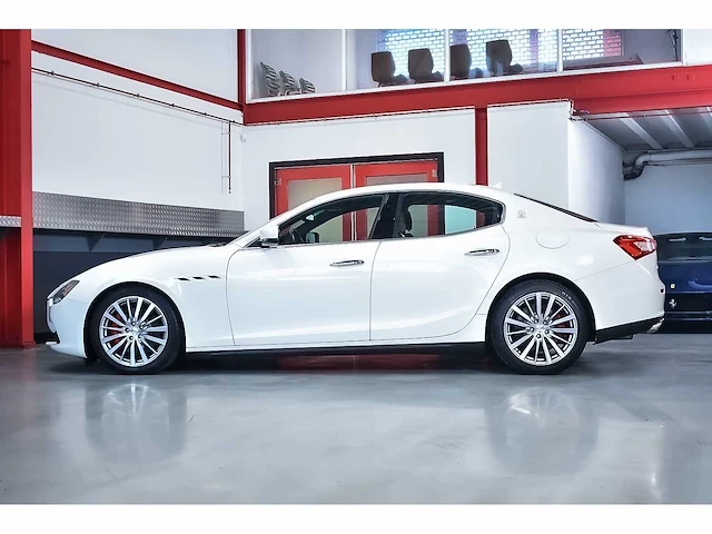 Maserati ghibli q4 sedan 3,0l v6 - 2015 - afbeelding 97 van  100