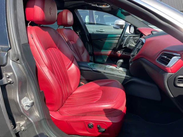 Maserati ghibli s q4 3.0 v6 410pk 2015 - afbeelding 29 van  38