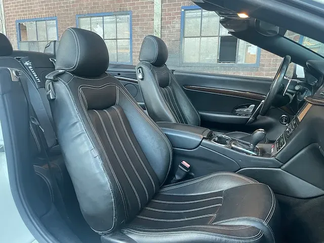 Maserati gran cabrio 4.7 460pk 2010 - afbeelding 27 van  52