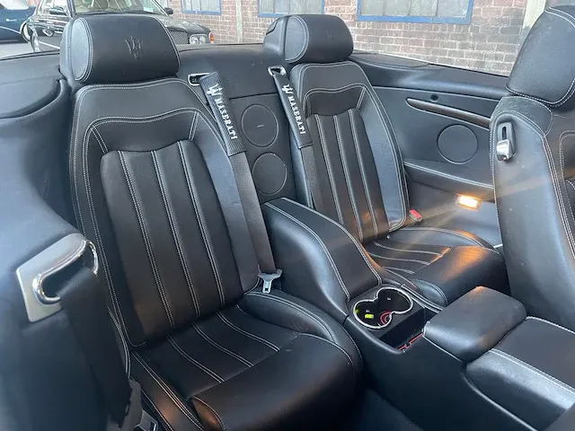 Maserati gran cabrio 4.7 460pk 2010 - afbeelding 28 van  52