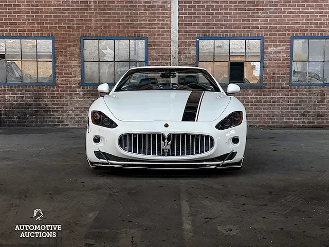 Maserati gran cabrio 4.7 460pk 2010 - afbeelding 49 van  52