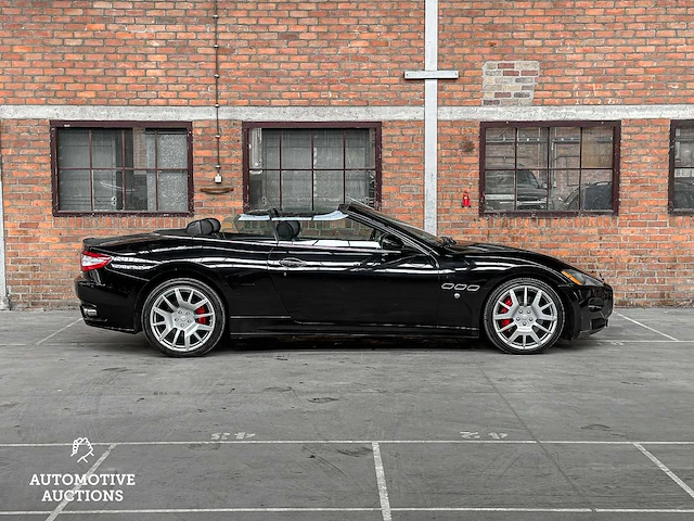Maserati grancabrio 4.2 v8 402pk 2010 - afbeelding 4 van  52
