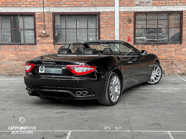 Maserati grancabrio 4.2 v8 402pk 2010 - afbeelding 8 van  52