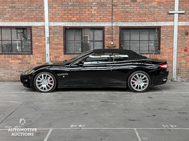 Maserati grancabrio 4.2 v8 402pk 2010 - afbeelding 20 van  52