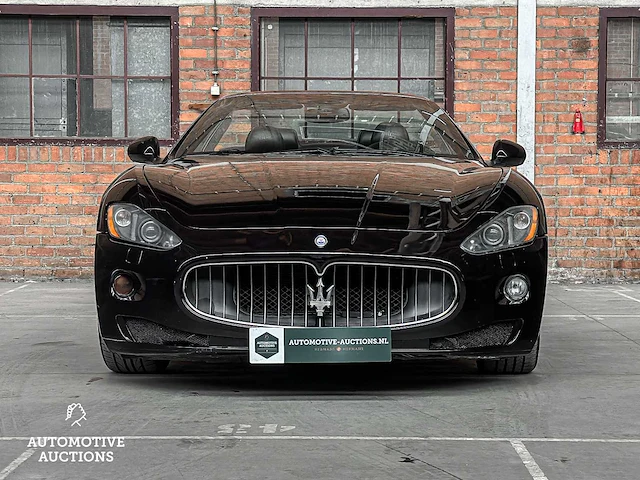 Maserati grancabrio 4.2 v8 402pk 2010 - afbeelding 45 van  52