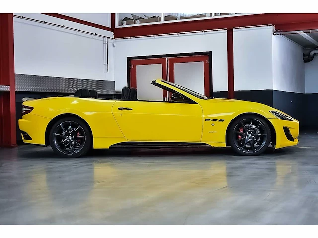 Maserati grancabrio sport convertible 4,7l v8 - 2016 - afbeelding 4 van  77