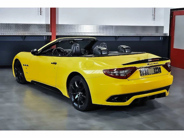 Maserati grancabrio sport convertible 4,7l v8 - 2016 - afbeelding 19 van  77