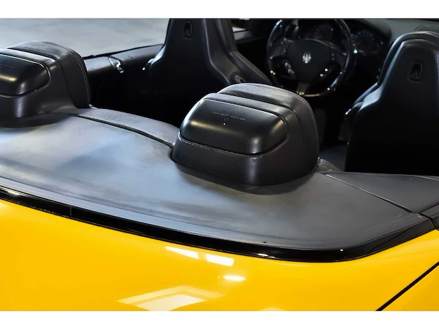 Maserati grancabrio sport convertible 4,7l v8 - 2016 - afbeelding 29 van  77