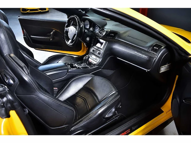 Maserati grancabrio sport convertible 4,7l v8 - 2016 - afbeelding 61 van  77