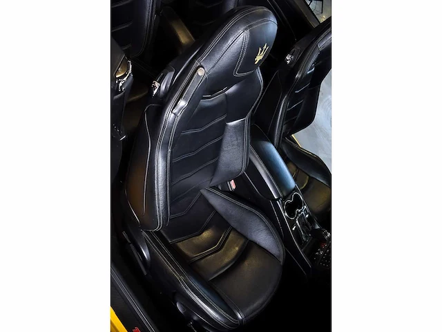 Maserati grancabrio sport convertible 4,7l v8 - 2016 - afbeelding 62 van  77