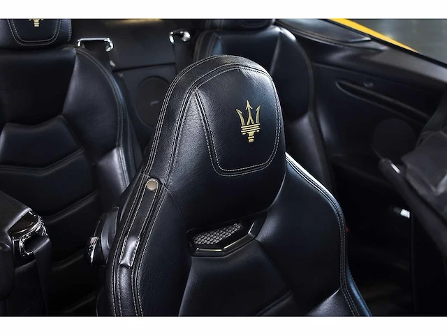 Maserati grancabrio sport convertible 4,7l v8 - 2016 - afbeelding 63 van  77
