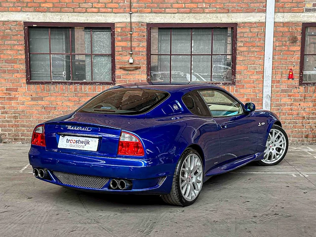 Maserati gransport coupé 4.2 v8 400pk 2005 youngtimer - afbeelding 3 van  39