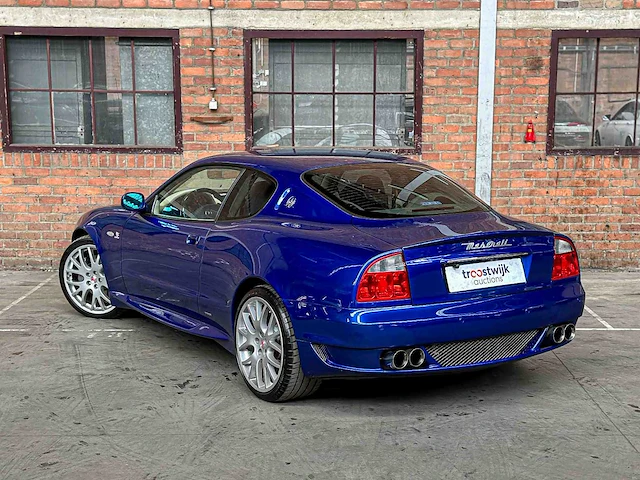 Maserati gransport coupé 4.2 v8 400pk 2005 youngtimer - afbeelding 7 van  39