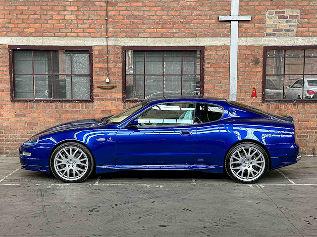 Maserati gransport coupé 4.2 v8 400pk 2005 youngtimer - afbeelding 9 van  39