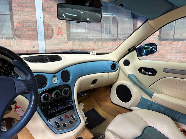 Maserati gransport coupé 4.2 v8 400pk 2005 youngtimer - afbeelding 13 van  39