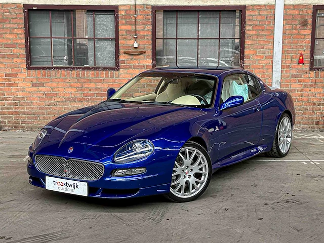 Maserati gransport coupé 4.2 v8 400pk 2005 youngtimer - afbeelding 23 van  39