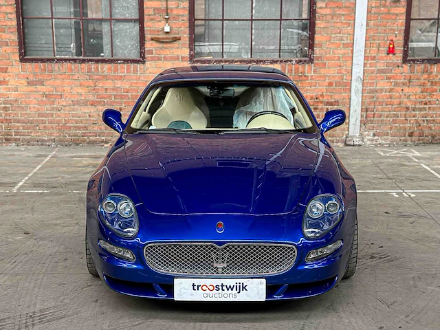 Maserati gransport coupé 4.2 v8 400pk 2005 youngtimer - afbeelding 35 van  39