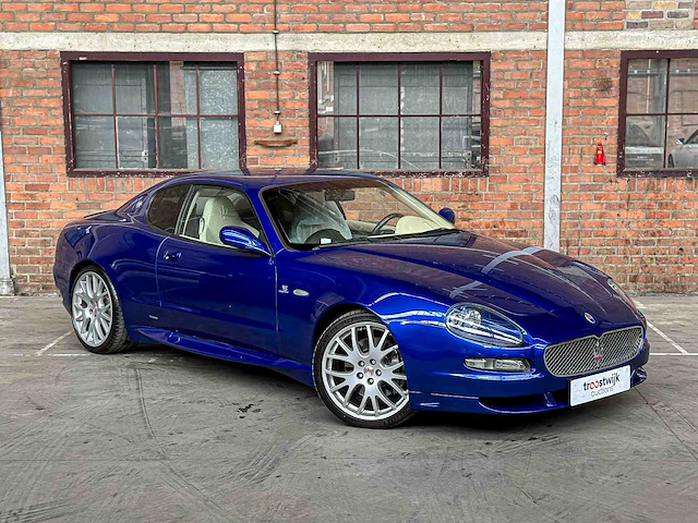 Maserati gransport coupé 4.2 v8 400pk 2005 youngtimer - afbeelding 37 van  39